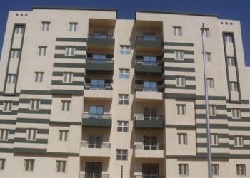 وزير الإسكان: 1.927مليار جنيه قيمة المشروعات بخطة العام المالي الحالي العاشر من رمضان