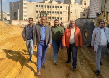 وزير الإسكان يتابع موقف أعمال التطوير ورفع الكفاءة للطرق والمرافق والخدمات بعددٍ من المدن الجديدة