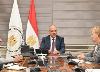 وزير الري يلتقى سفيرة الإتحاد الأوروبى في مصر للتباحث حول سُبل تعزيز الشراكة المائية