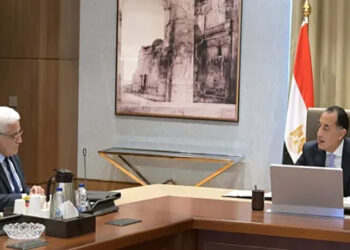 رئيس الوزراء يُتابع إجراءات تفعيل الربط الإلكتروني بين الهيئة القومية للتأمين الاجتماعي والمرور