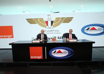شراكة بين اورنچ و«القابضة للمطارات» لتوفير تجربة سفر متميزة للمسافرين