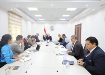 وزير التعليم العالي يبحث خطة التعاون المستقبلية مع المدير الإقليمي لليونسكو