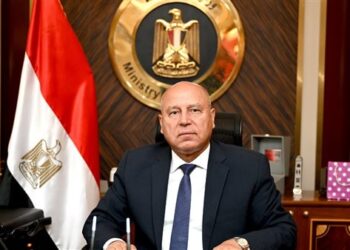 لقاء وزير الصناعة والنقل مع المستثمرين الصناعيين بمحافظة القليوبية.. غدًا