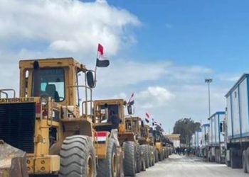 عاجل| بدء دخول معدات إعادة إعمار غزة من معبر رفح