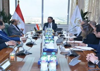 وزير التموين يبحث مع رئيس مجلس ادارة مجموعة بنده السعودية سبل التعاون وتطوير قطاع التجزئة