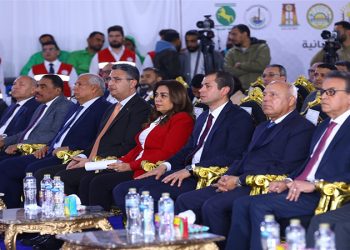 وزيرة التنمية المحلية تشارك في إطلاق أكبر قافلة مساعدات إنسانية للأشقاء بقطاع غزة