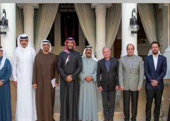 الرئيس السيسى يغادر الرياض بعد مشاركته فى اجتماع غير رسمى حول القضية الفلسطينية