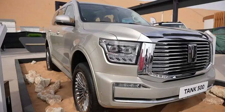 تانك 500 الفيس لفت 2025 تظهر لأول مرة