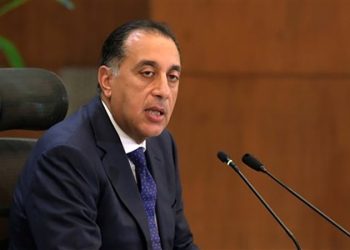 رئيس الوزراء: تكليف مكتب استشارى لوضع رؤية كاملة لتطوير منطقة وسط البلد