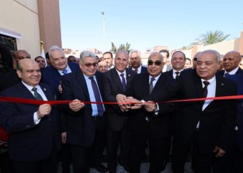 وزير العدل يفتتح مجمع خدمات الشهر العقاري والتوثيق بالغردقة