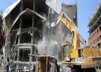 وزير الإسكان يصدر قرارات إزالة مخالفات بناء وتعديات بالتجمع العمراني الجديد”بني مزار الجديدة”