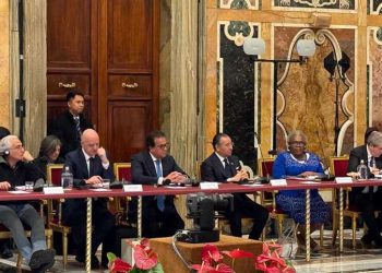 وزير الصحة يشارك في القمة الدولية لحقوق الأطفال بالفاتيكان