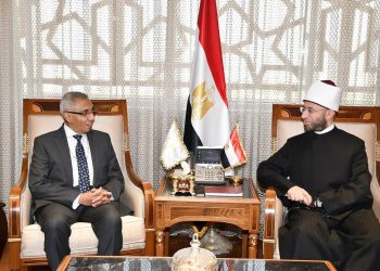 وزير الأوقاف يستقبل مساعد وزير الخارجية للعلاقات الثقافية