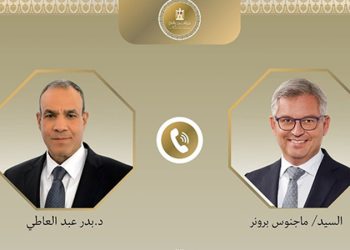 وزير الخارجية يتلقى اتصالاً هاتفياً من مُفوض الاتحاد الأوروبي للشئون الداخلية والهجرة