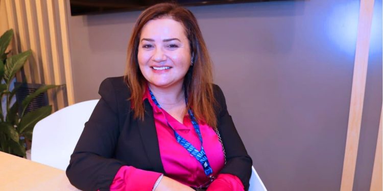 فدا كبي تكتب: تعزيز دور المرأة في قطاع التكنولوجيا تماشياً مع مستهدفات رؤية السعودية 2030