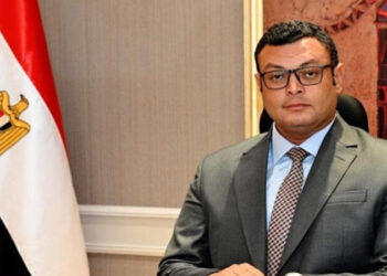 وزير الإسكان: تنفيذ حملات إزالة لمخالفات بناء وتعديات بمدن الشروق و6 أكتوبر