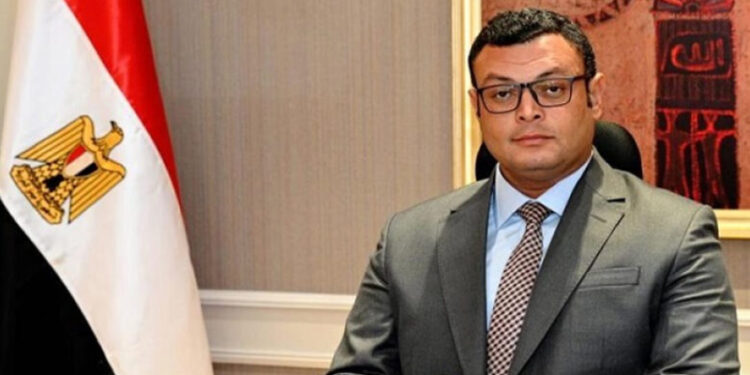 وزير الإسكان: تنفيذ حملات إزالة لمخالفات بناء وتعديات بمدن الشروق و6 أكتوبر