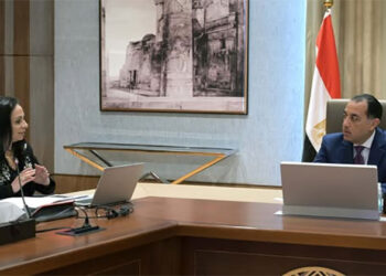 رئيس الوزراء يتابع ملف حصر  التكلفة الاقتصادية لأعداد اللاجئين والوافدين المقيمين في مصر