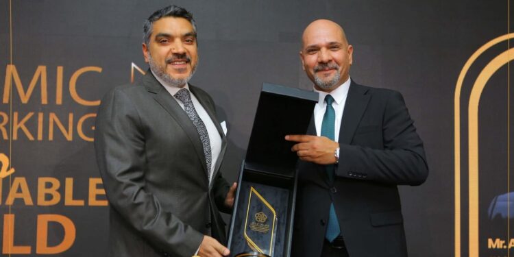 سامسونج تحصد جائزة “أثر” لدورها في تمكين الشباب وتعزيز الاستدامة