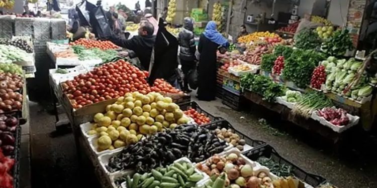 أسعار الخضار والفاكهة اليوم الأحد