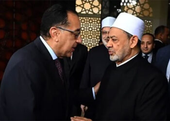 رئيس الوزراء يهنئ شيخ الأزهر بحلول عيد الفطر المبارك