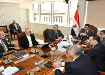 وزير الإسكان يلتقي مسئولي شركة “Big العالمية” لبحث أوجه التعاون