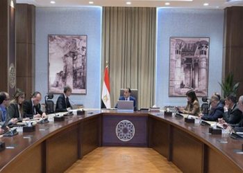 رئيس الوزراء يتابع جهود تنفيذ مستهدفات الدولة في مجال التحول الرقمي