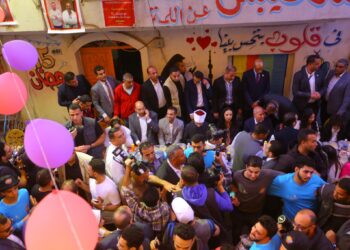 وزيرا الأوقاف والتضامن ومحافظ القاهرة يشاركون فى حفل إفطار المطرية