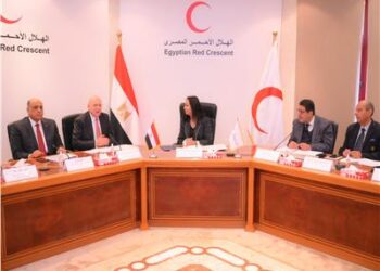 مصر تتصدر النصيب الأكبر في تقديم المساعدات الإنسانية والإغاثية للأشقاء الفلسطينيين”