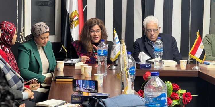 مجلس الشباب المصري يطلق مبادرة لبناء كوادر تنويرية لمكافحة التطرف والاستقطاب الفكري