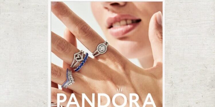 المصرف العربي الدولي يتيح خصم  10% في باندورا للمجوهرات