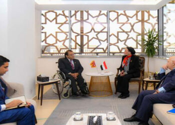 وزيرة البيئة تستقبل سفير النيبال لبحث سبل التعاون المشترك في مواجهة تحدى تغير المناخ