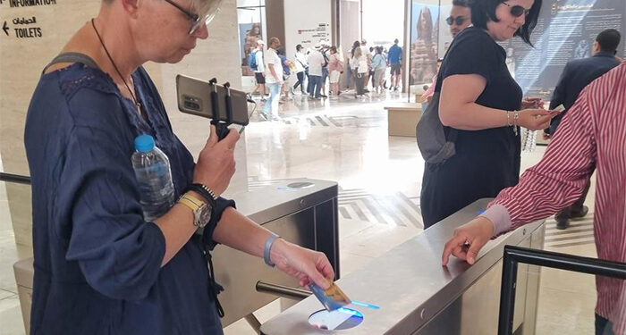 إي أسواق تساهم في افتتاح “البوابة العظيمة” في الأهرامات
