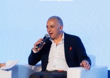 أحمد السويدي: مصر قادرة على تكرار تجربة الصين بوجود خارطة طريق واضحة