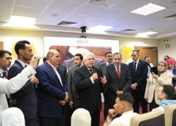 وزير التعليم العالي يشهد احتفالية تكريم طلاب المعاهد الحكومية والمعاهد العليا والجامعات التكنولوجية