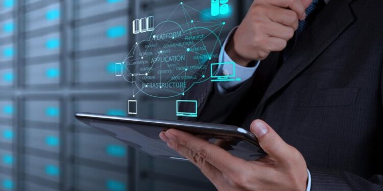 “الرواد الرقميون” مبادرة لتأهيل جيل جديد من المتخصصين في التكنولوجيا