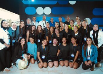 سوما باي تستضيف كأس العالم للسباحة الإيقاعية