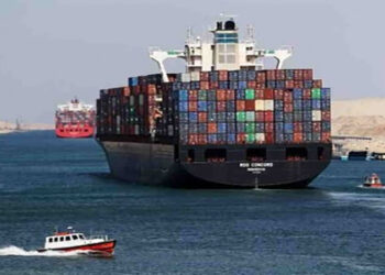 مجلس الوزراء: رسوم عبور السفن المارة بـ “قناة السويس” تُحصل بالعملات الأجنبية