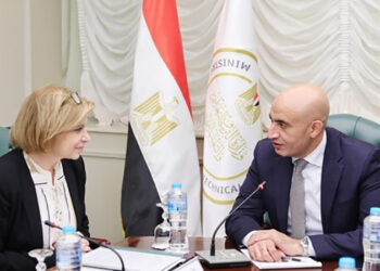 وزير التربية والتعليم يلتقى بوفد من البنك الدولي لبحث سبل تعزيز أوجه التعاون المشترك