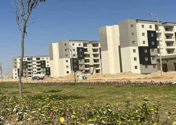وزير الإسكان يتابع موقف تنفيذ المشروع السكني “ديارنا” المطروح للحجز حاليًا بمدينة بدر