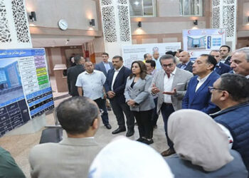 وزير الصحة والسكان يستعرض مشروعات الوزارة والخريطة الصحية بالغربية