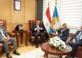 رئيس هيئة الاعتماد والرقابة يستقبل وفد اتحاد المستشفيات العربية لبحث آفاق التعاون المشترك