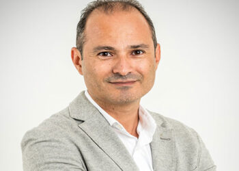 كينجستون تسهل الانتقال إلى أنظمة تشغيل المستقبل