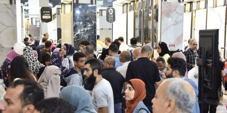 وزيرا الصناعة والتموين يفتتحان معرض سيراميكا ماركت & هوميكس فى 22 مايو