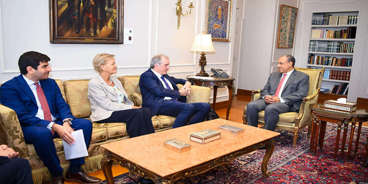 وزير الخارجية يستقبل الممثل الخاص للاتحاد الأوروبي لعملية السلام في الشرق الأوسط
