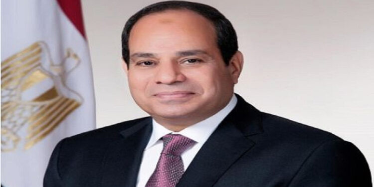 الرئيس السيسي يجتمع مع رئيس مجلس إدارة الهيئة العربية للتصنيع