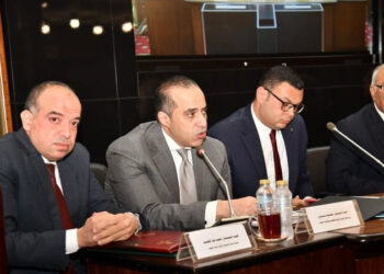 اللجنة المشتركة للحكومة والبرلمان توافق على تعديل أحكام قانون الإيجار القديم