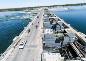 وزير الري يتابع الموقف التنفيذي لمشروع تحديث أنظمة وأجهزة مفيض قناطر اسنا الجديدة “المرحلة الثانية”