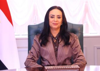 وزيرة التضامن الاجتماعي تتابع تداعيات انهيار عقارين في حدائق القبة