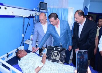 وزير الزراعة يقرر صرف 25 ألف جنيه للموظف المعتدى عليه خلال قرار إزالة